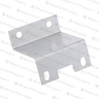 Кронштейн для установки смазывающего устройства (масленки) на противовес ZAA283WAR5 Otis Кронштейн для установки смазывающего устройства (масленки) на противовес ZAA283WAR5 Otis